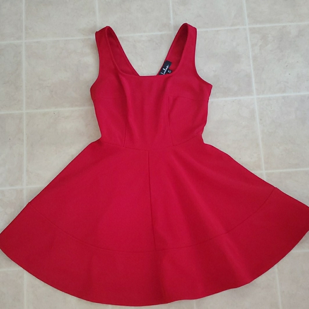 Red Lulus Skater Dress (M)